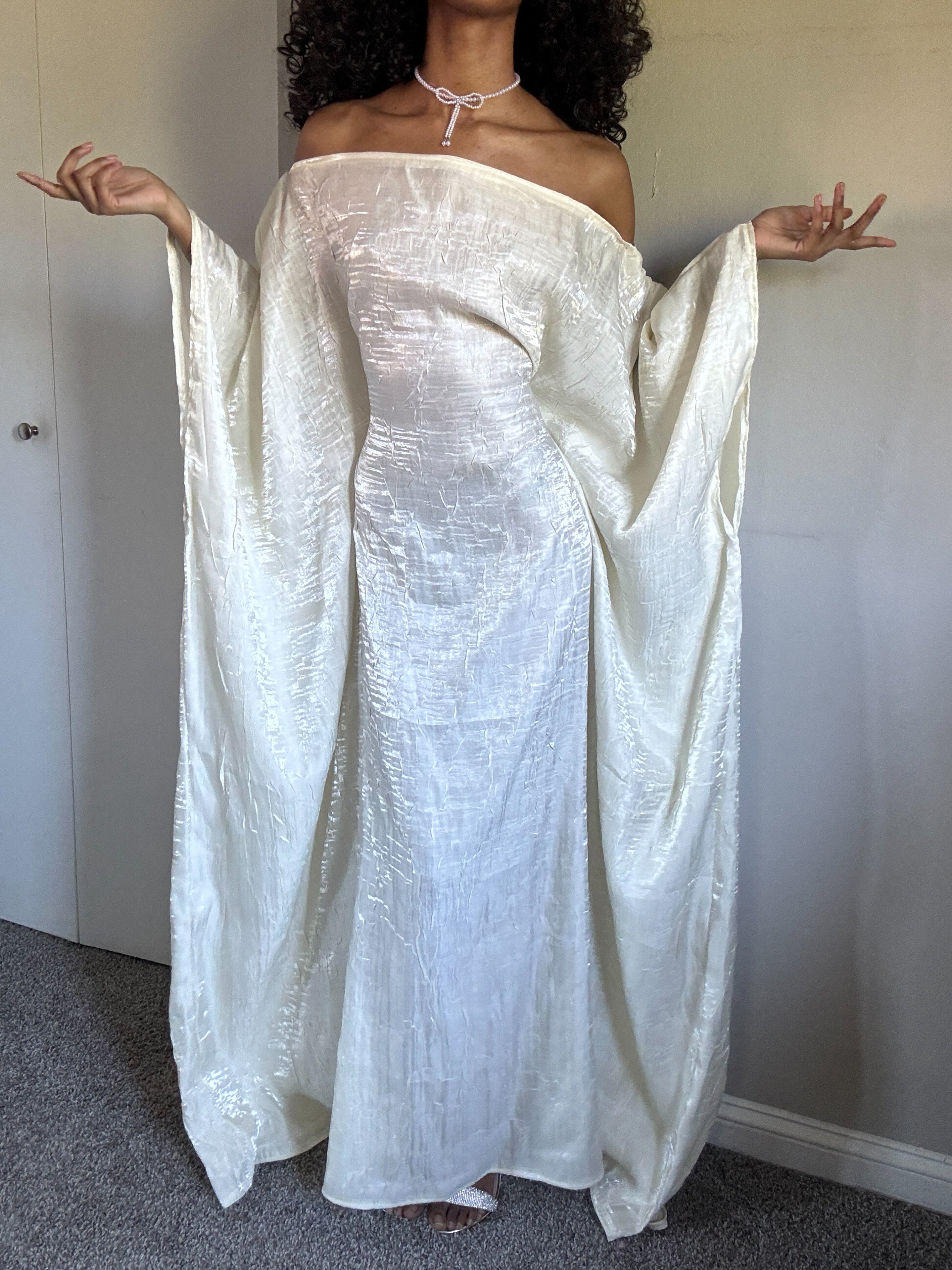 Almyra Dress